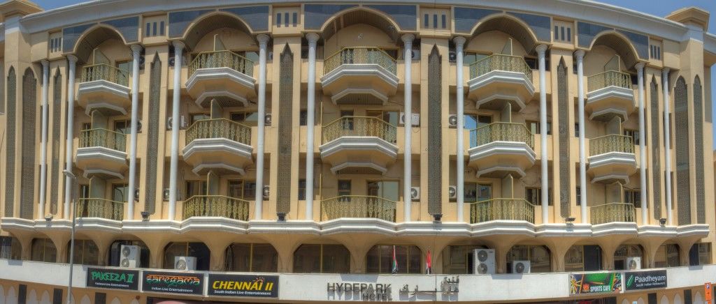 Hyde Park Hotel Дубай Экстерьер фото